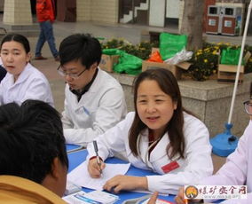 攀煤總醫(yī)院下鄉(xiāng)開(kāi)展便民健康咨詢服務(wù)